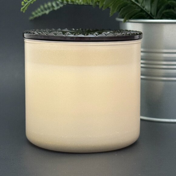 BBW Bridgerton Collaboration Diamond Of The Season Bath & Body Works Candle - Picture 3 of 12